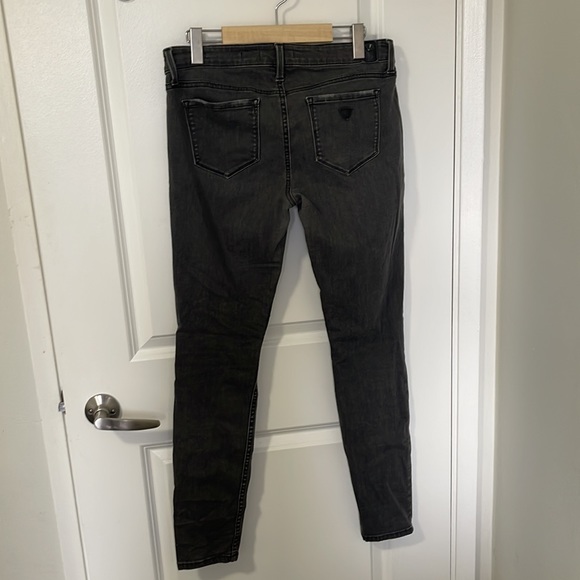 Guess low rise ripped jeans - Picture 3 of 4